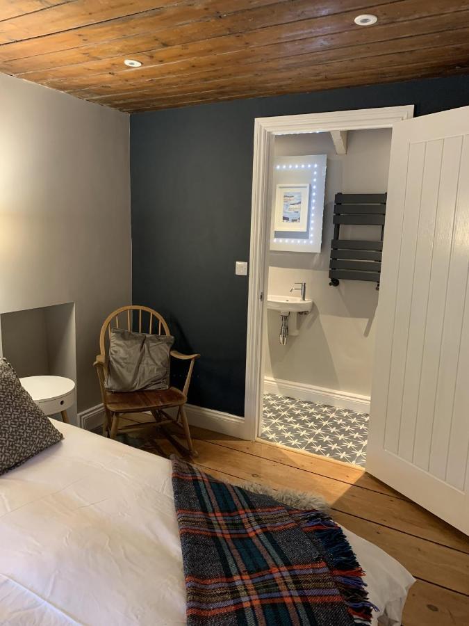 Min-Y-Fford Sleeps 6 Plus Pet Newport  Extérieur photo